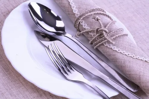cubiertos con brillo