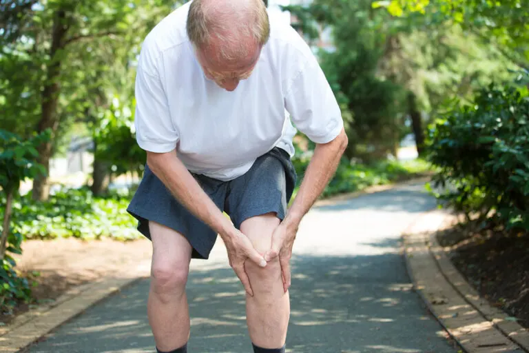 9 alimentos que debes evitar si sufres de dolor articular