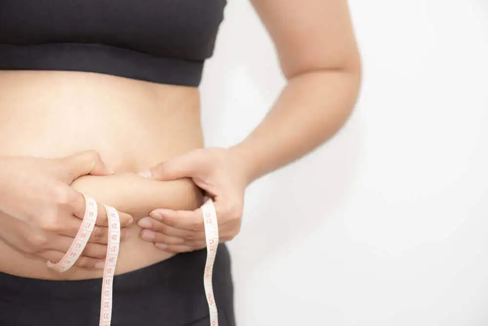 Grasso ostinato in una donna.