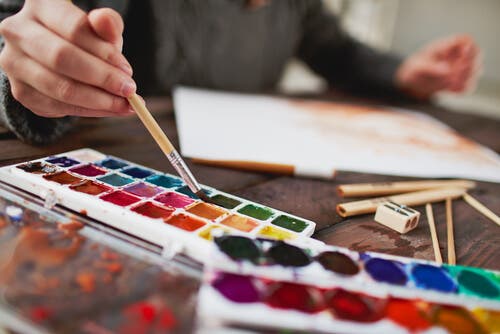 Colorear dibujos como terapia equilibrante