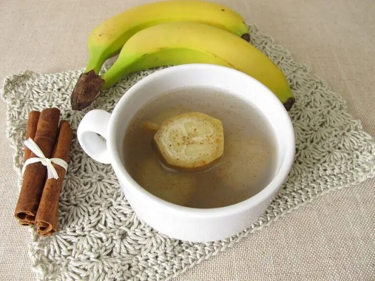 Té de banana y canela para dormir bien