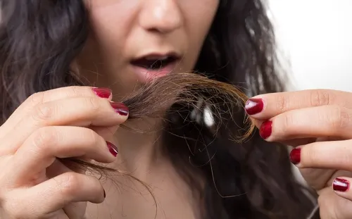 Cabello quebradizo