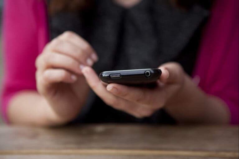 ¿Conoces el síndrome del smartphone?