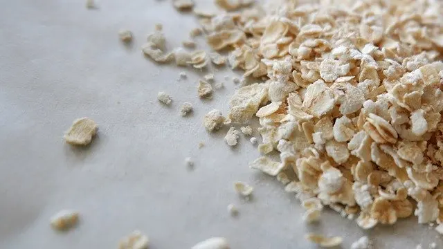 Los copos de avena ayudan a complementar la dieta.