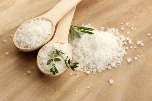 Evitar el consumo excesivo de sal