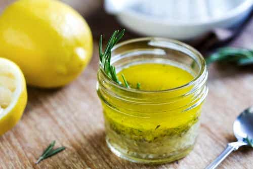 Jugo de limón y aceite de oliva