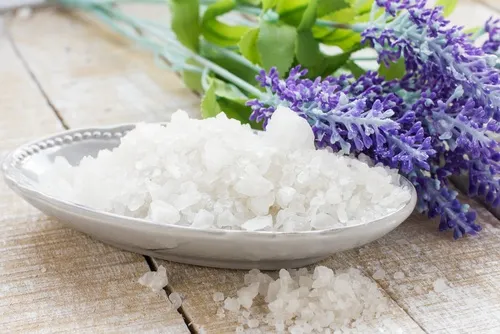 La sal marina para crear bolsitas aromáticas