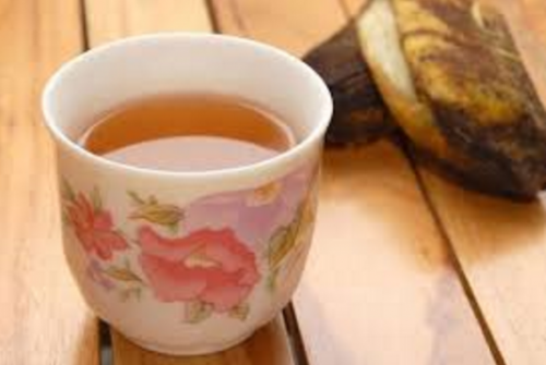 Infusión de banana y canela.