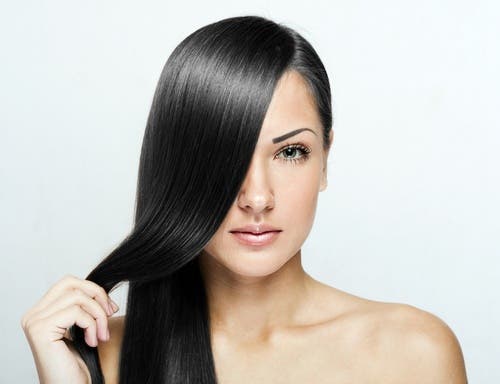 cremas caseras para alisar el cabello