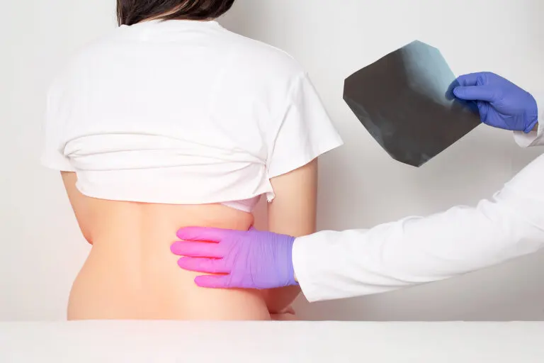Dolor en las costillas: posibles causas importantes