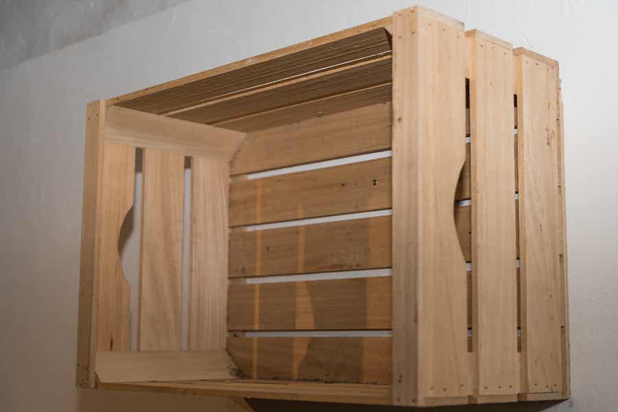 Caja de madera: uno de los objetos cotidianos que puedes reutilizar