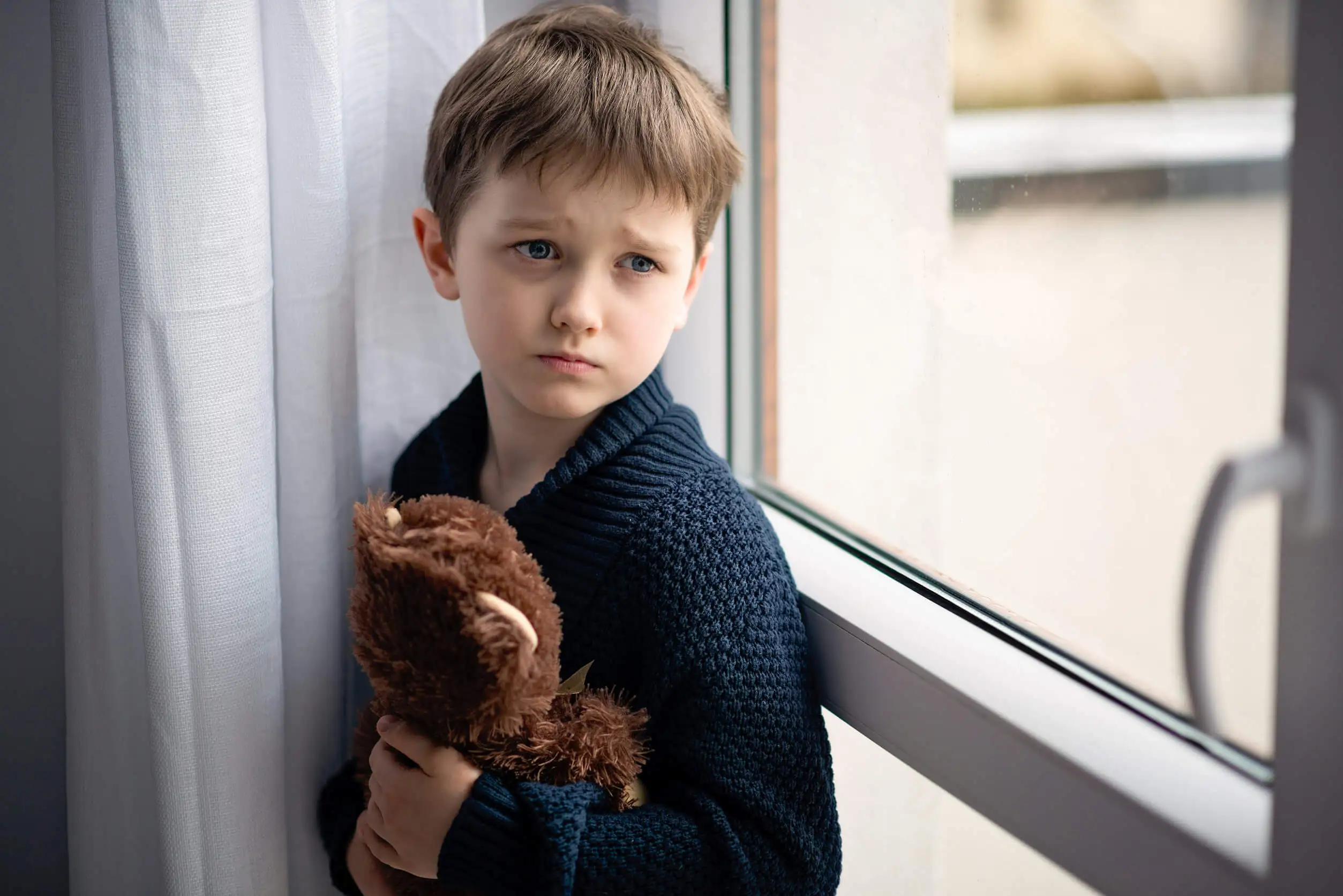 Les enfants sont scandalisés par les mensonges.