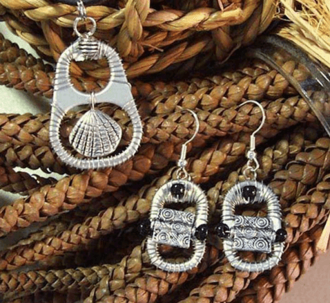 accesorios que toda mujer debe tener