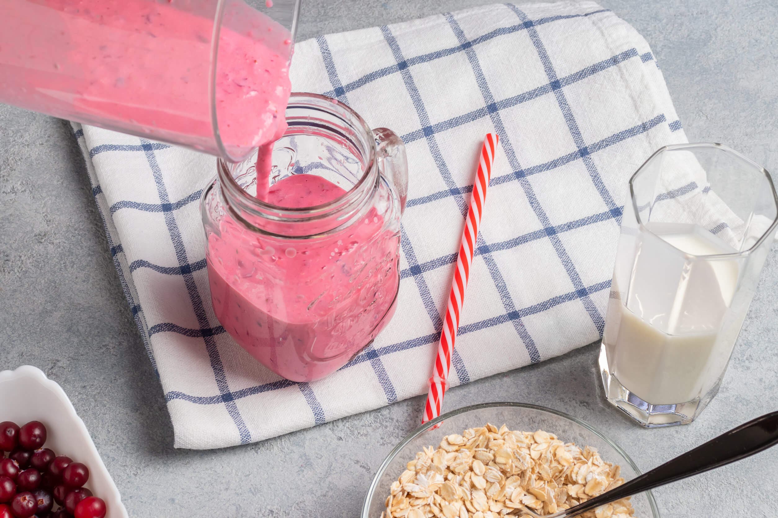 Receta del smoothie de avena y uvas