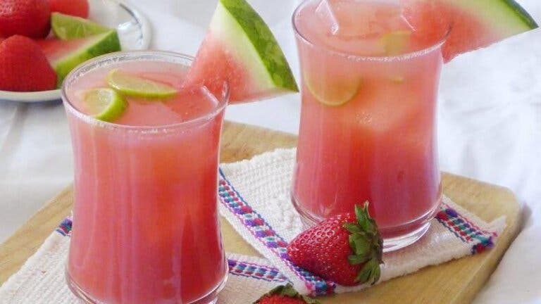 3 licuados para favorecer la circulación de las piernas
