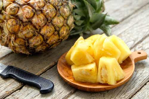 La piña será un ingrediente estrella en nuestro batido de frutas bajo en calorías