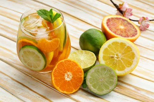 Limón, naranja y pomelo
