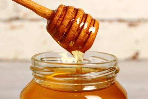 Miel para un snack saludable 