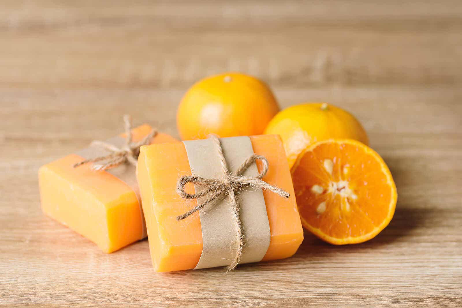 Jabón de naranja casero