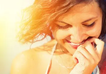 La felicidad debe nacer de tu interior, no al lado de nadie