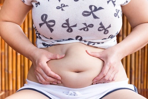 Acumulación de grasa abdominal