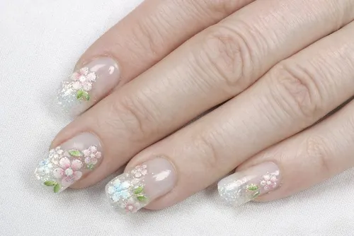 Por qué son populares las uñas acrílicas