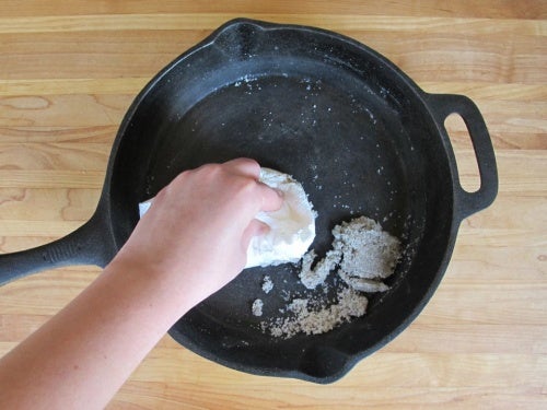 8 trucos para mantener las sartenes perfectas