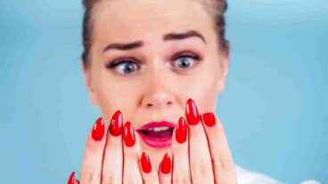 ¿Cuáles son los peligros de usar uñas acrílicas?