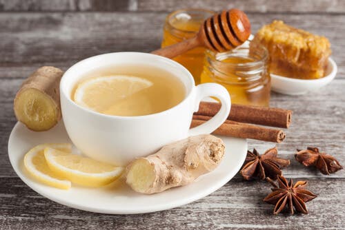 Consume esta bebida laxante antes de dormir y elimina los desechos en poco tiempo