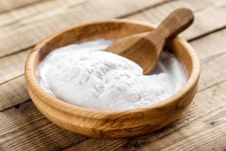 7 trucos caseros para remover el sarro acumulado en los dientes