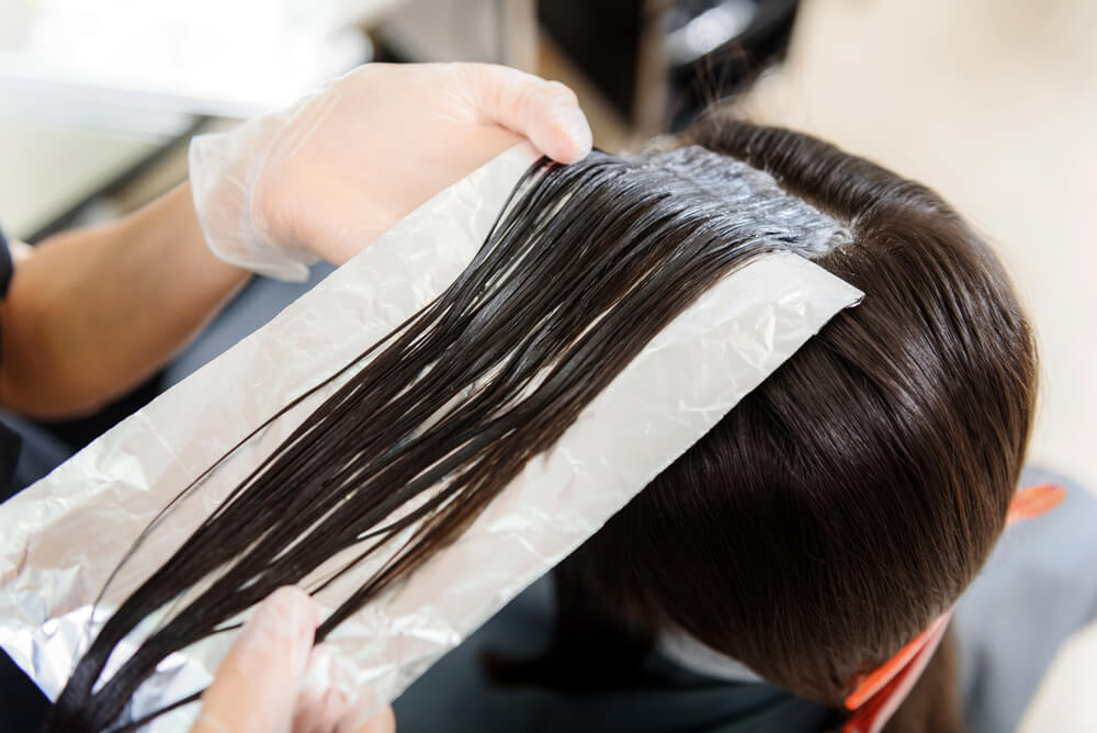 ¿Has usado alguna vez el papel de aluminio en el pelo?