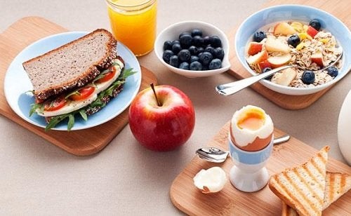 Desayunos y cenas: 5 claves para perder peso