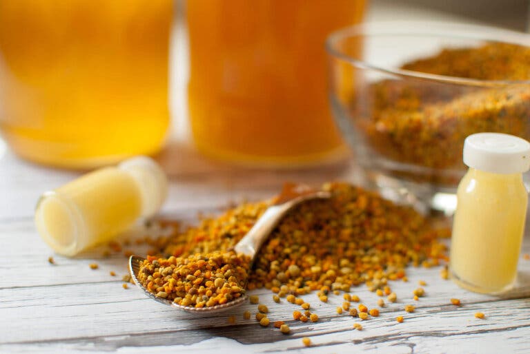 Jarabe de cítricos, propóleo y cúrcuma para subir las defensas