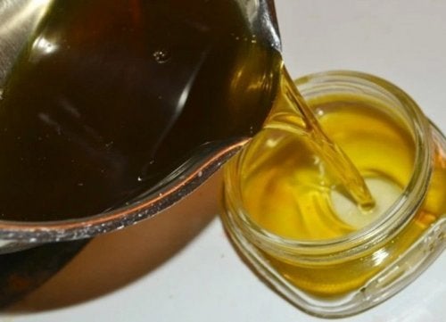 Aprende a preparar pomadas antisépticas totalmente naturales