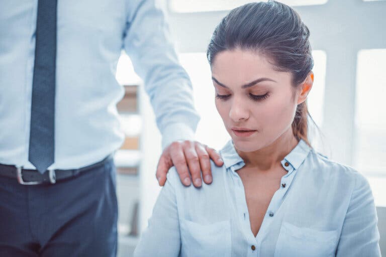 3 formas de acoso laboral en el trabajo