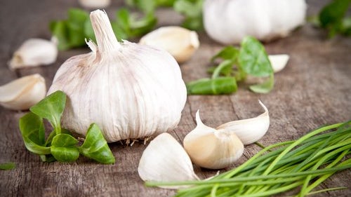9 alimentos para limpiar las arterias y venas - Mejor con Salud