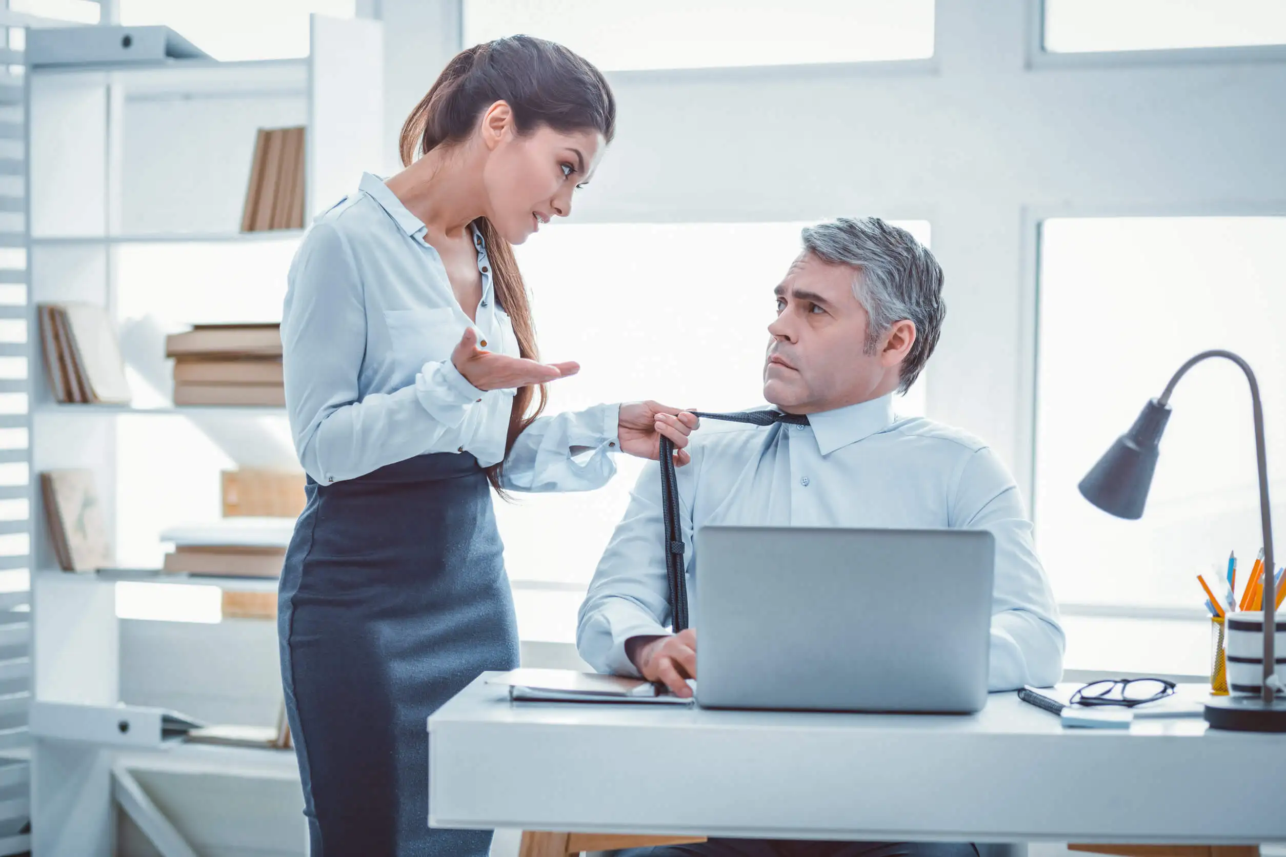 Acoso laboral ascendente