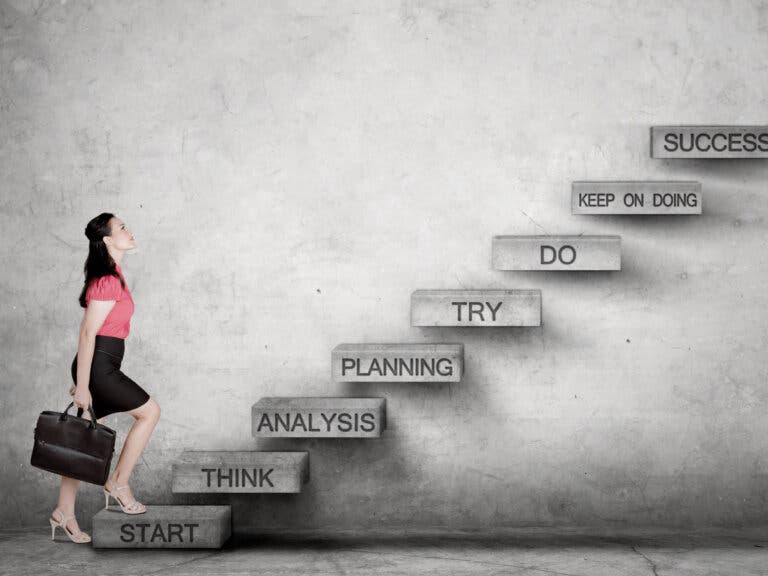 La escalera de la vida: cómo superarte día a día en 5 pasos