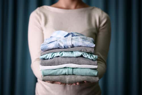 Lavar la ropa con productos naturales es beneficioso