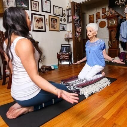yoga en la adultez