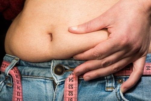 11 alimentos para "deshinchar" los michelines