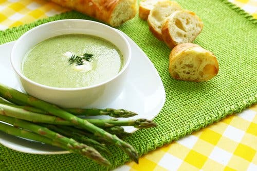 Sopa de espárragos