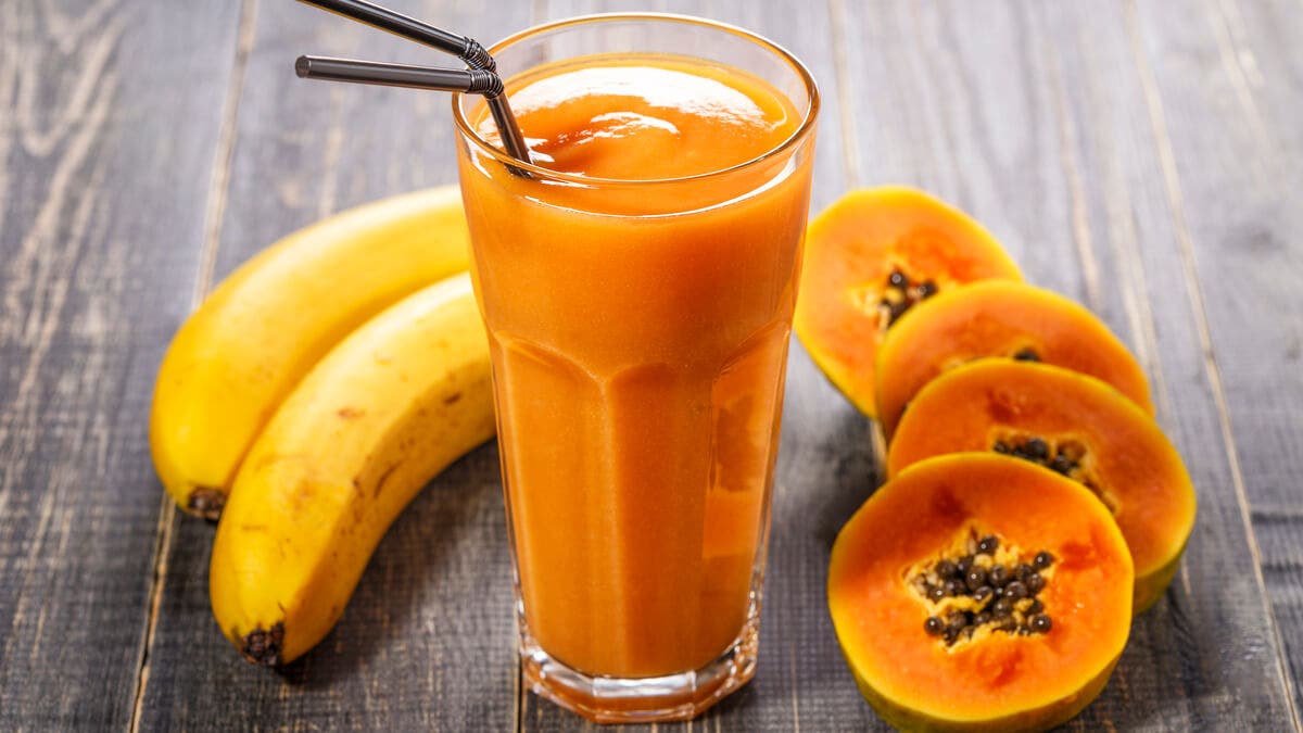Batido de banana y papaya.