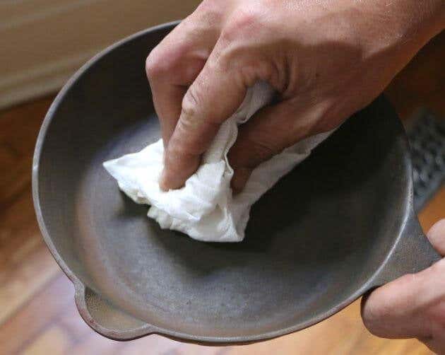3 formas de quitar el óxido de nuestros utensilios de cocina. ¡Lucirán como nuevos!