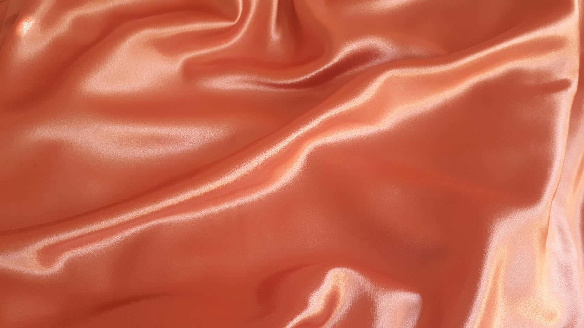 Tela de seda color naranja