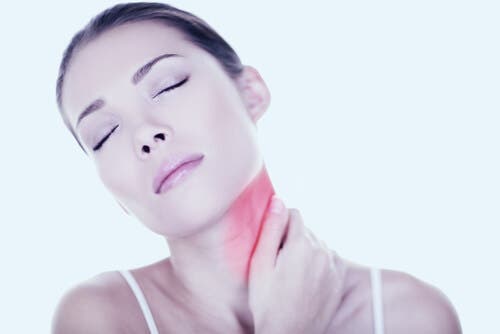 7 tips para aliviar la tortícolis de manera rápida y natural