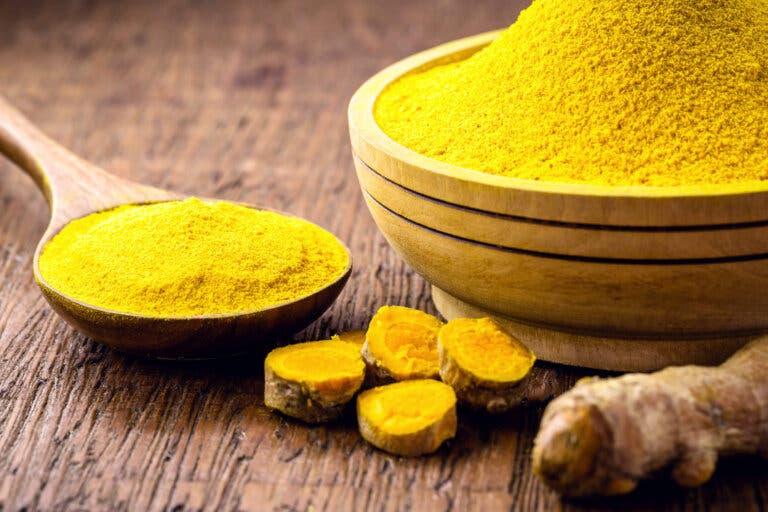 5 usos prácticos de la cúrcuma