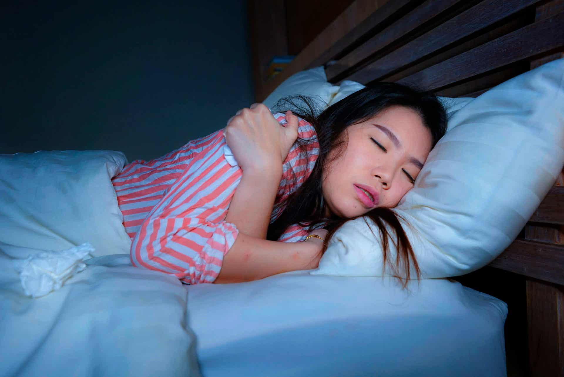 Mala posición al dormir.