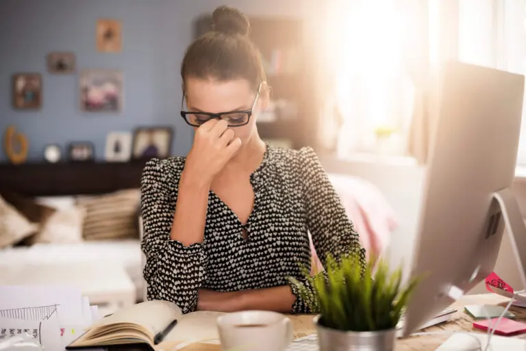 4 modos sencillos y eficaces de aliviar el dolor de cabeza sinusal