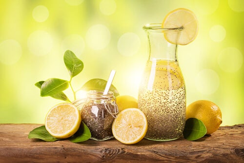 Cómo perder peso en un mes con limón, jengibre y chía